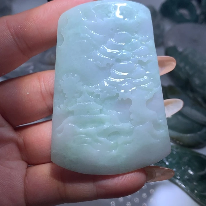 翡翠未镶嵌颈饰保真天然A货翡翠