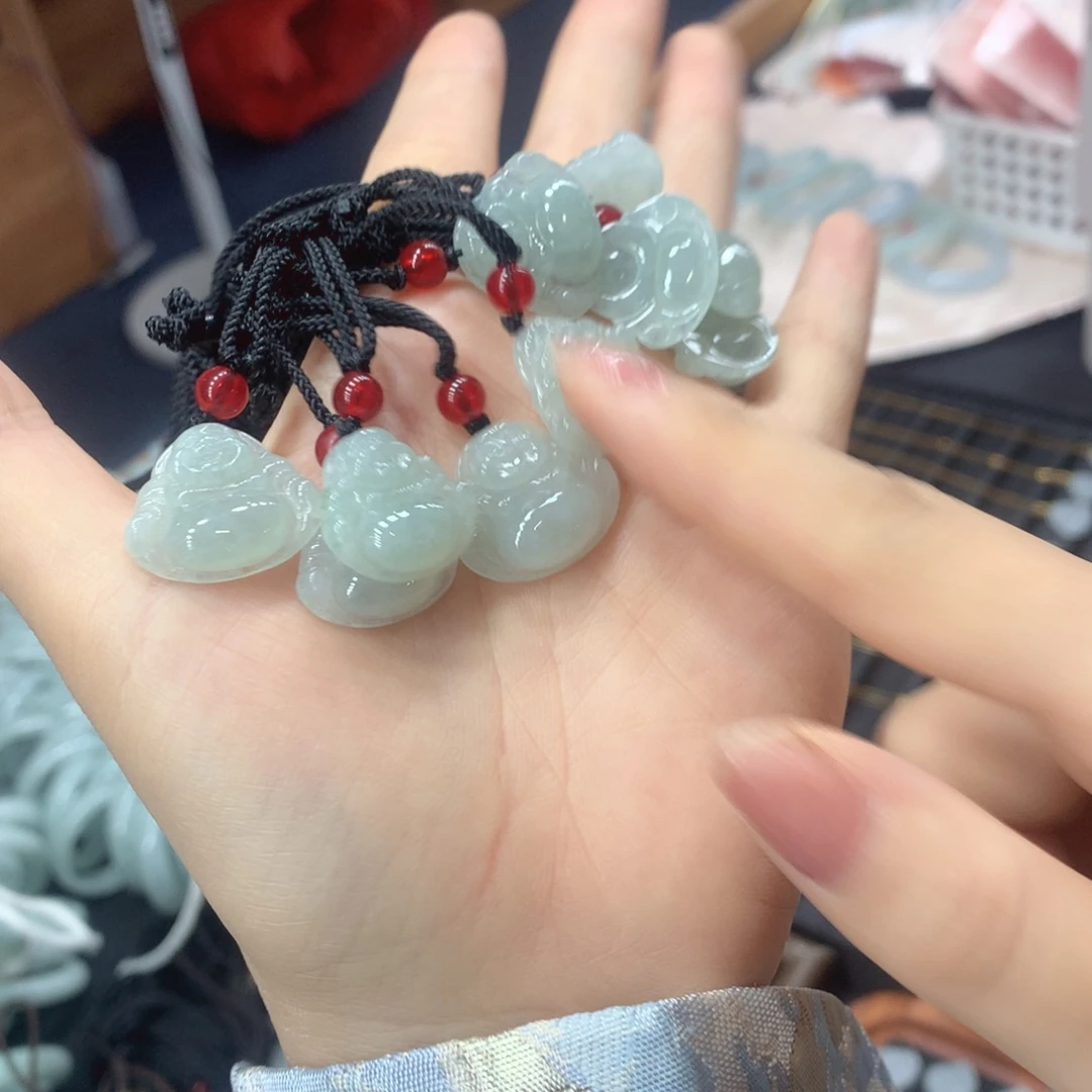 翡翠未镶嵌颈饰多样性发1