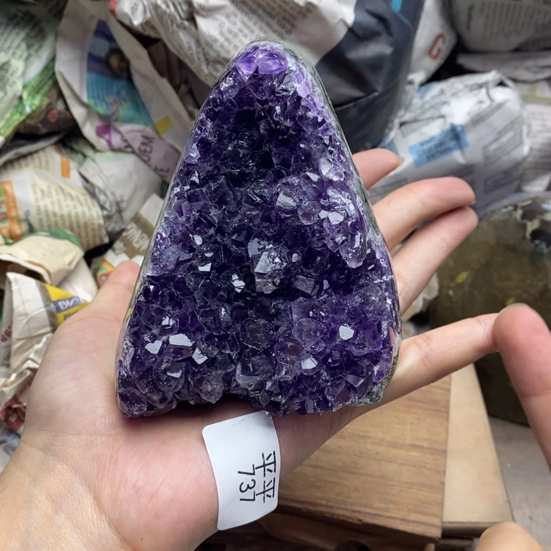 紫晶大型摆件（非配饰）未镶嵌