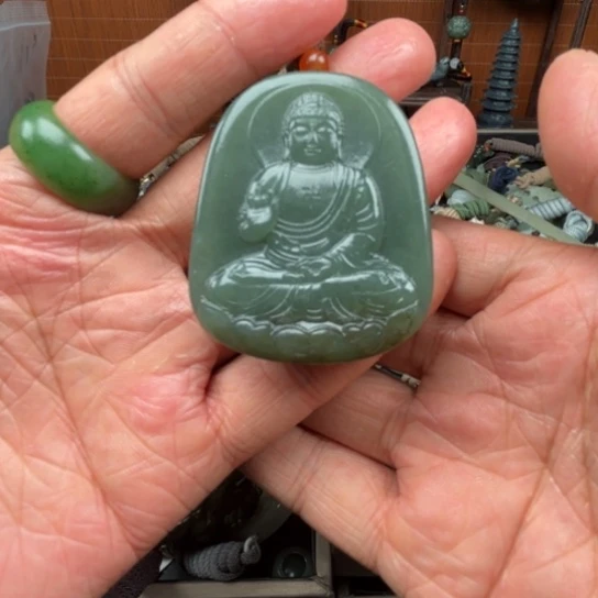 和田玉吊坠未镶嵌