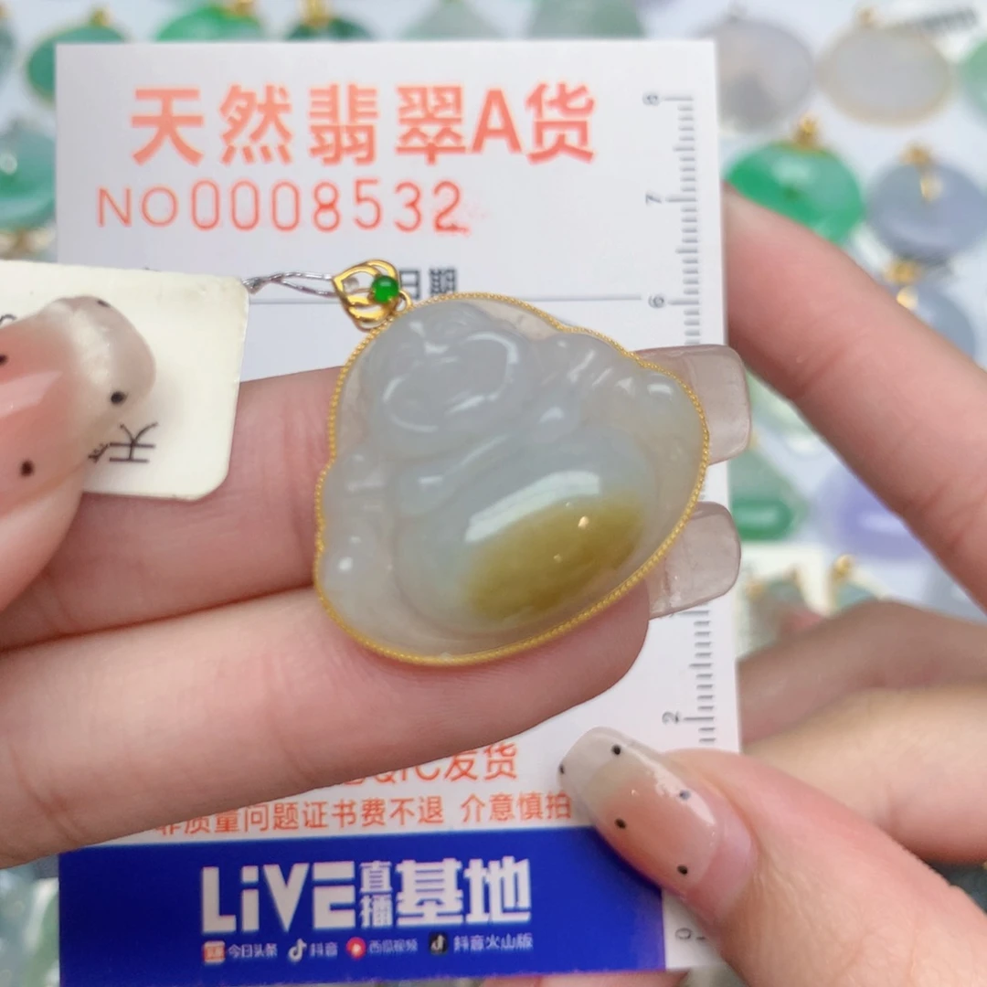 翡翠18K金镶嵌颈饰佛公