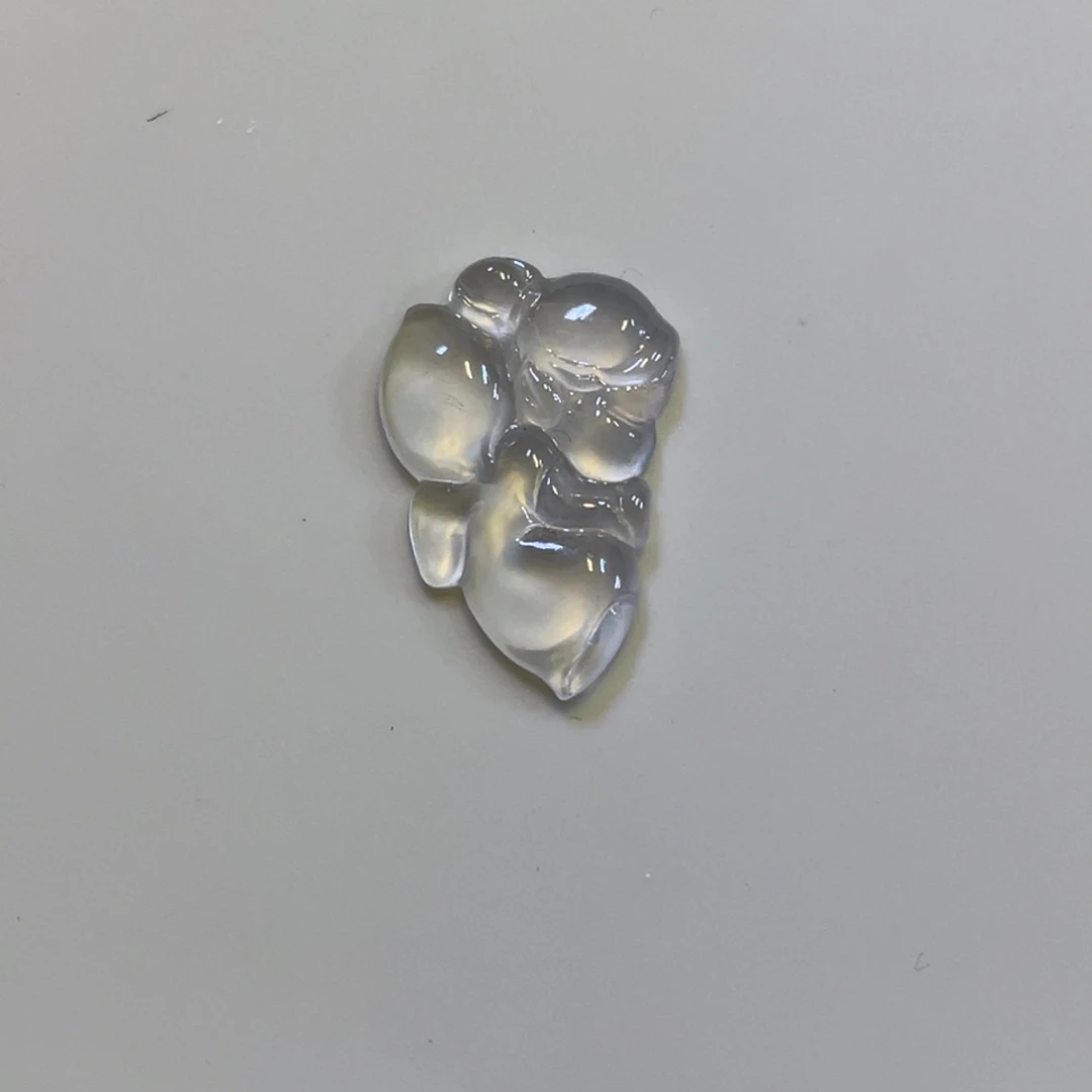 翡翠未镶嵌颈饰花仙子