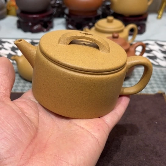 黄段汉瓦容量二百