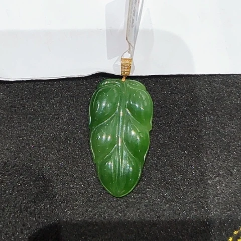 吊坠(不含链)18K金镶嵌和田玉