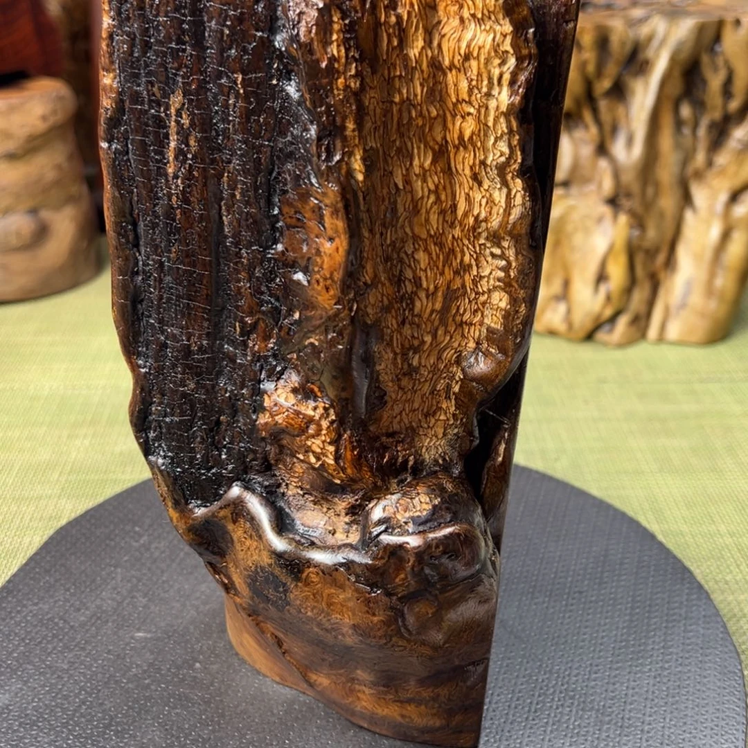 大果紫檀（缅甸花梨）绕*