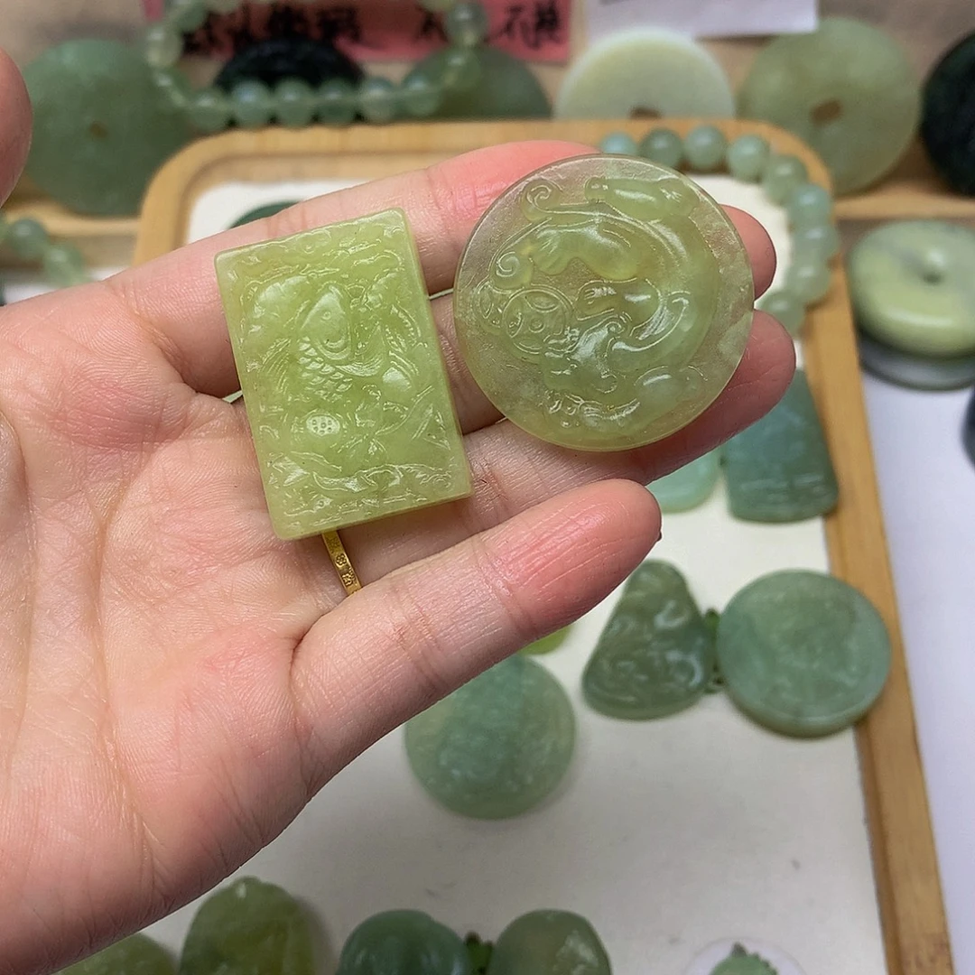 深***✶玛瑙/玉髓合金颈饰