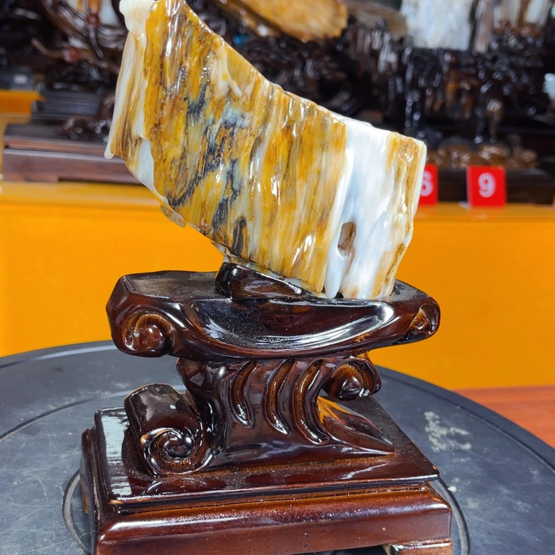 硅化玉未镶嵌珠宝奇石