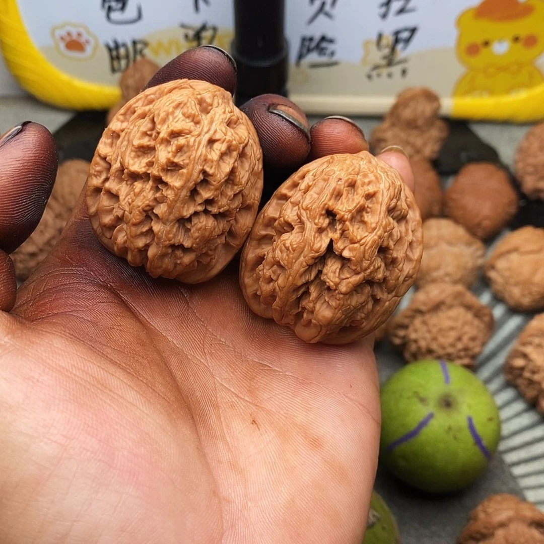 文玩核桃把件将军