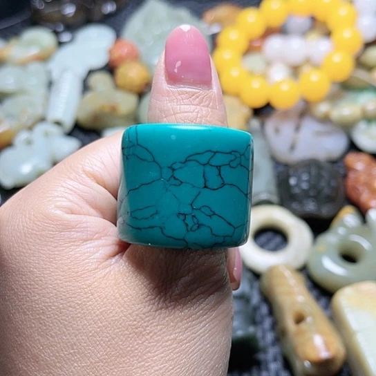 白玉菩提吊坠摆件