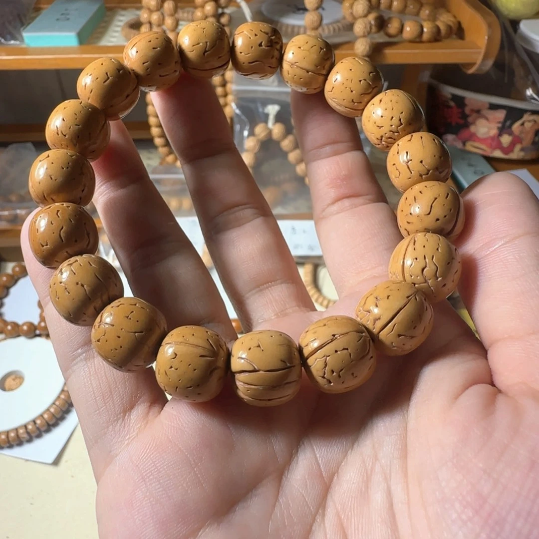 一***冒桃核吊坠哈哈哈哈哈哈哈哈哈哈哈