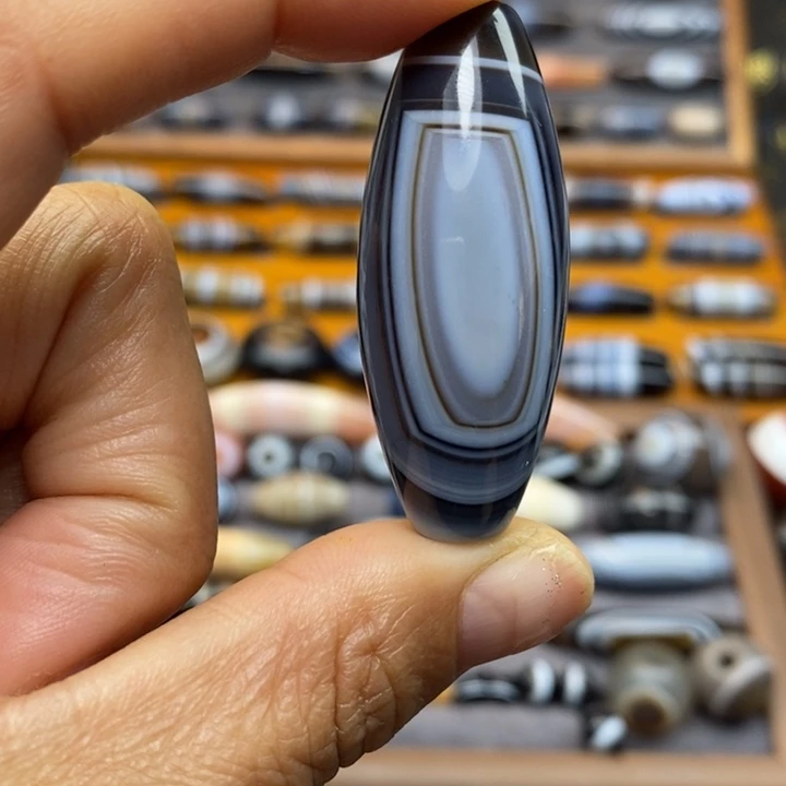 玛瑙/玉髓颈饰未镶嵌紫**来