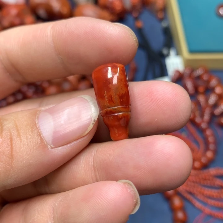 南红玛瑙配饰未镶嵌金**米