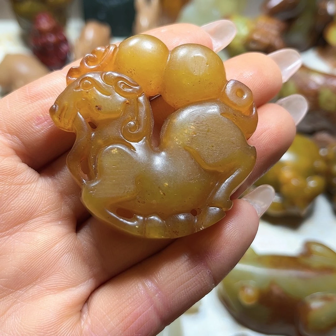 白玉菩提吊坠白玉菩提吊坠