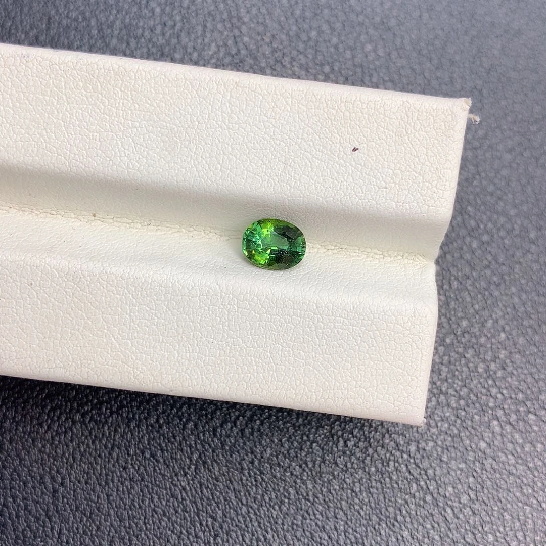 绿色碧玺珠宝奇石未镶嵌天然碧玺裸石福利