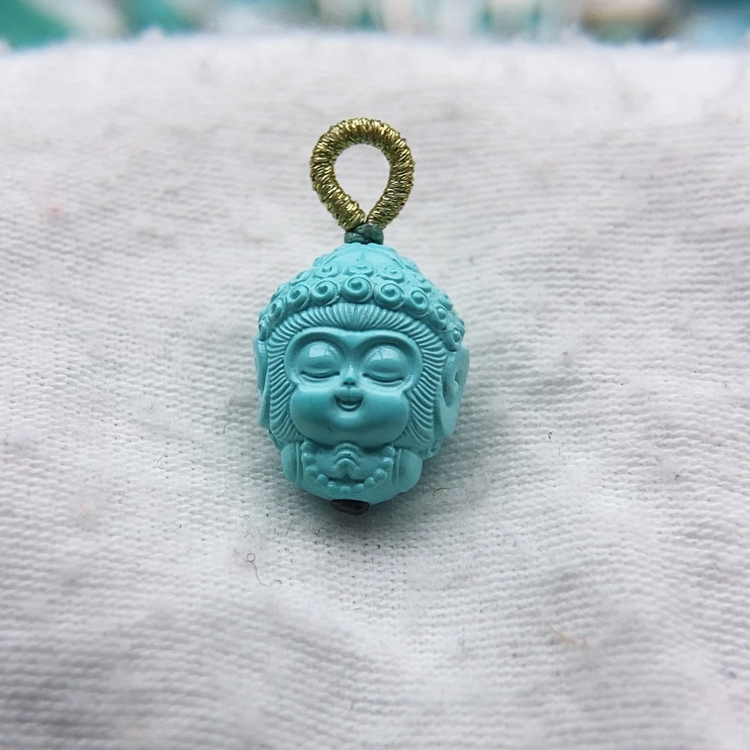 绿松石颈饰未镶嵌