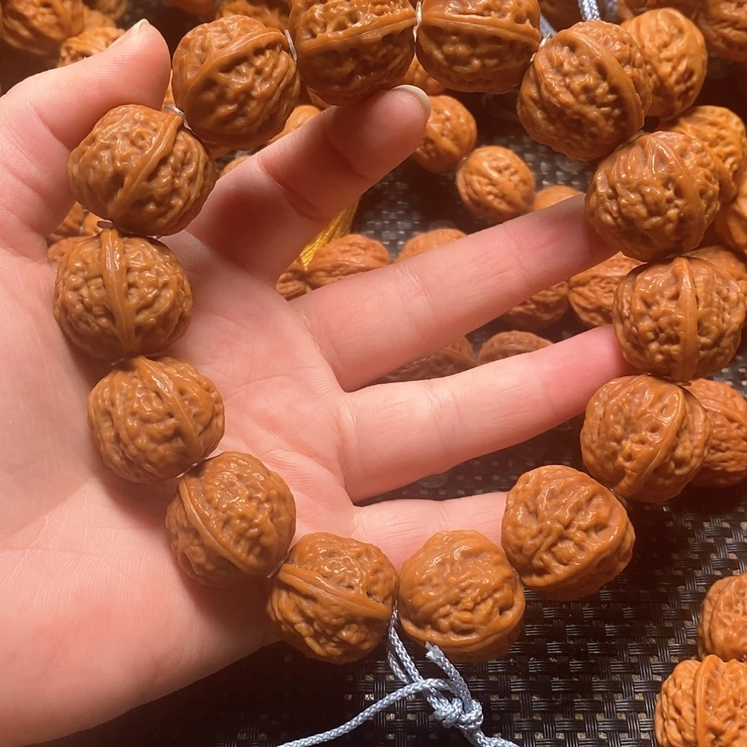 文玩核桃手串磨盘