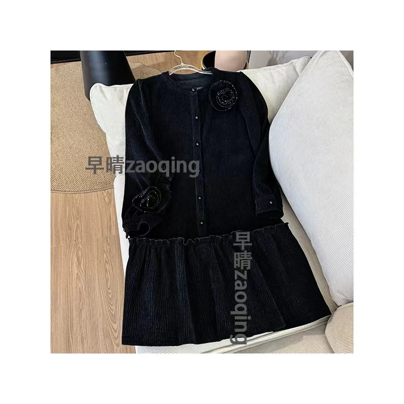 《早晴品牌》东湖月（连衣裙）09253143
