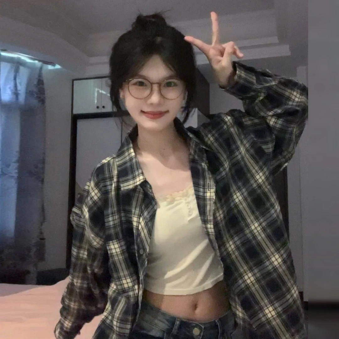 复古格子衬衫女夏季2026新款防晒衬衣外套设计感早秋薄款气质上衣