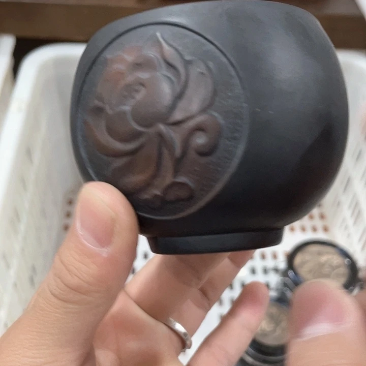 陶瓷茶具全部清清完回家过年