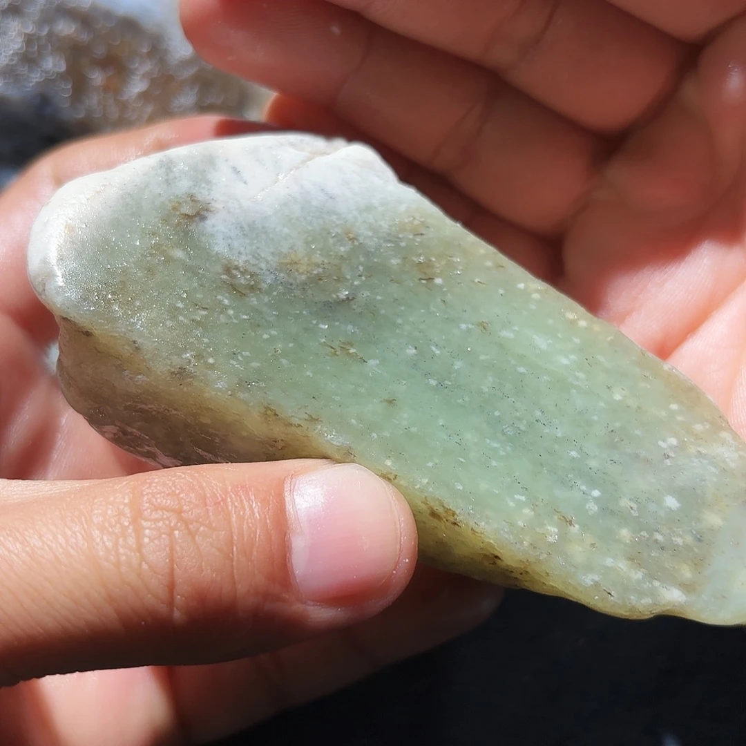 和田玉未镶嵌珠宝奇石