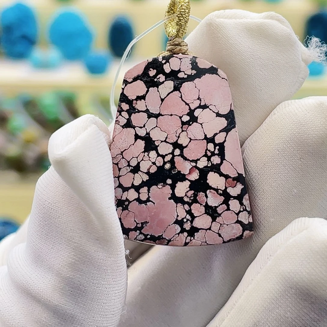 绿松石未镶嵌挂件