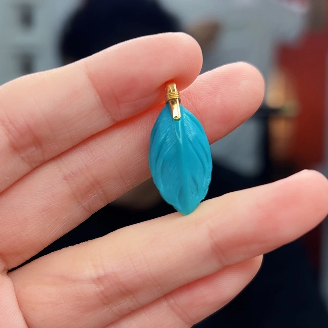 18K金镶嵌绿松石珠宝奇石