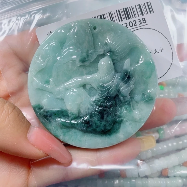 吊坠(不含链)未镶嵌翡翠