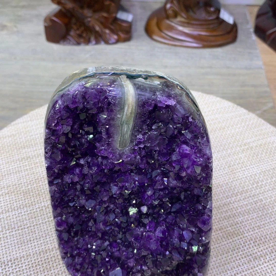 紫晶大型摆件（非配饰）未镶嵌