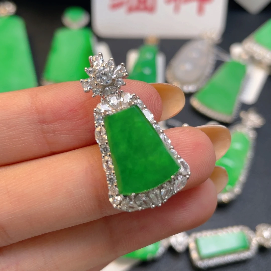 翡翠银S925镶嵌颈饰