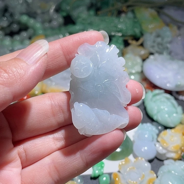 颈饰未镶嵌翡翠天