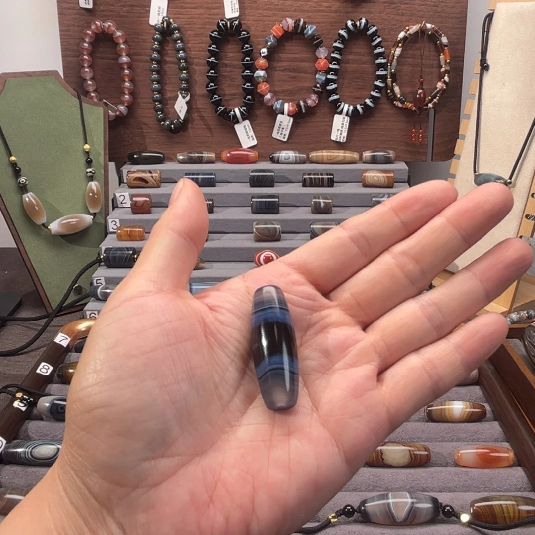 麦***丁玛瑙/玉髓合金颈饰