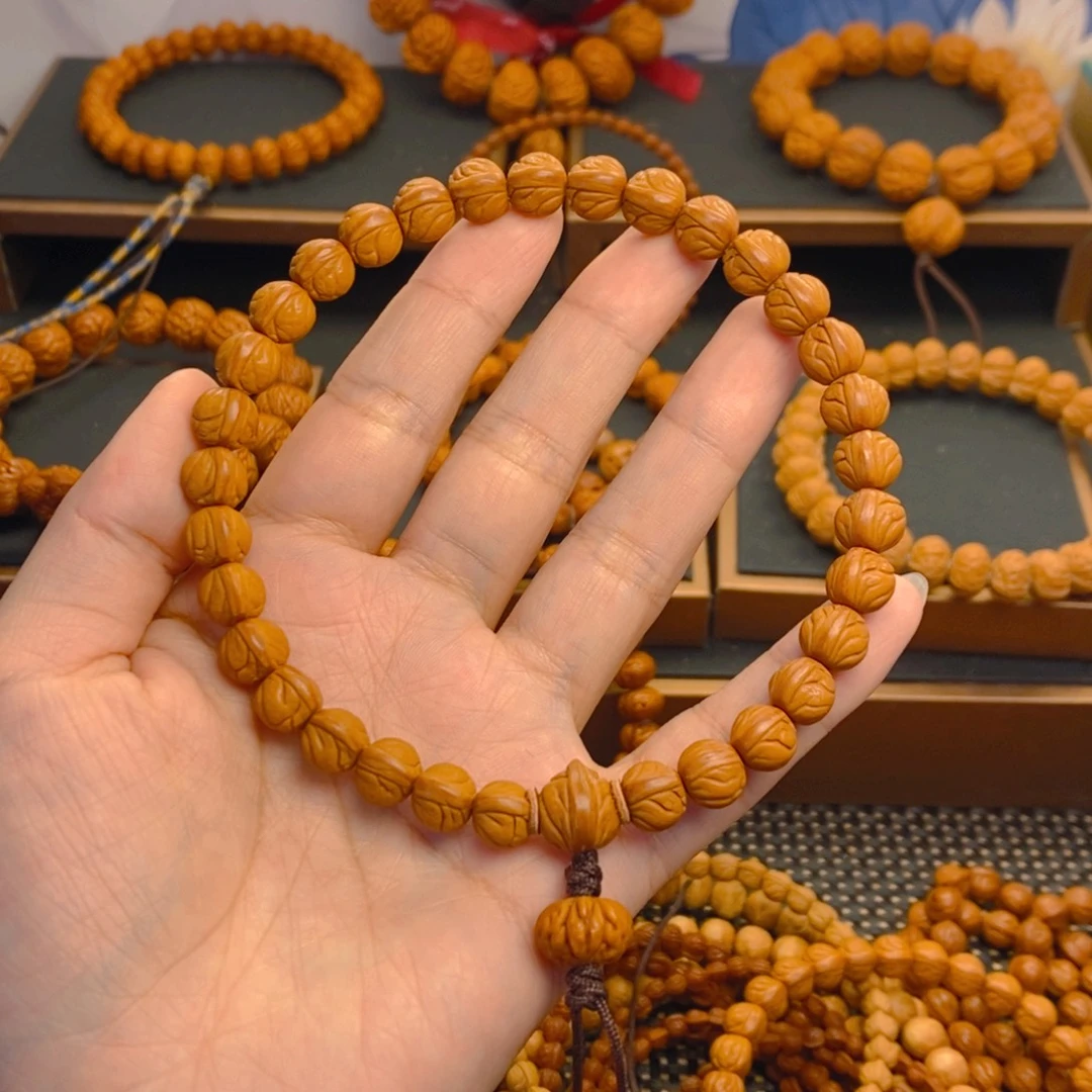 则***言桃核吊坠秦岭森林09