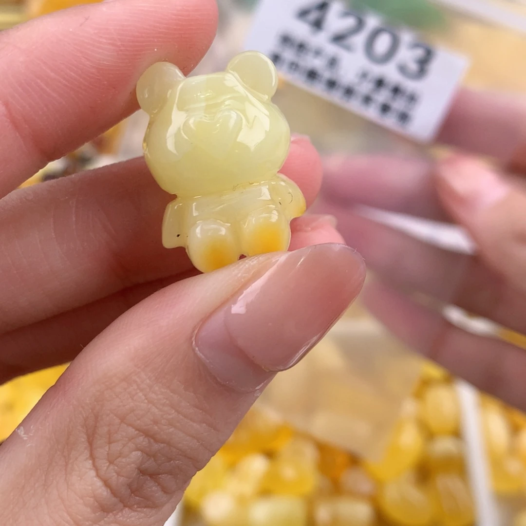 琥珀未镶嵌珠宝奇石
