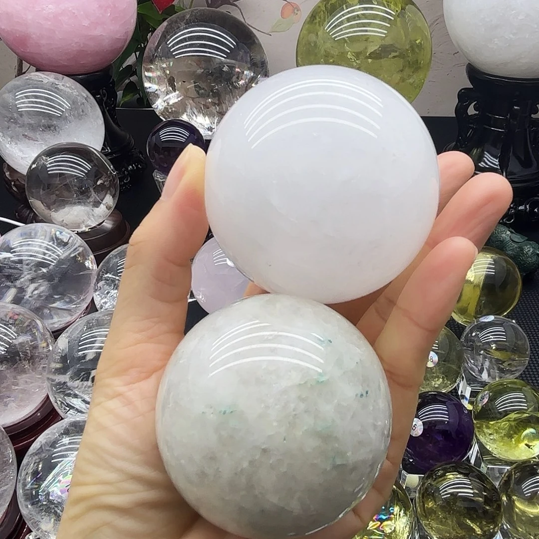 水晶摆件未镶嵌二颗