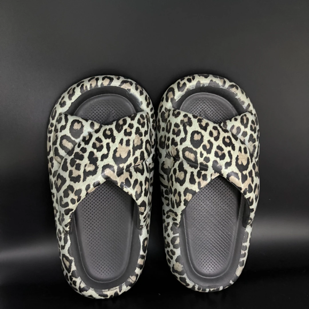 豹纹凉鞋一字拖耐磨厚底时尚网红夏季EVA踩屎感