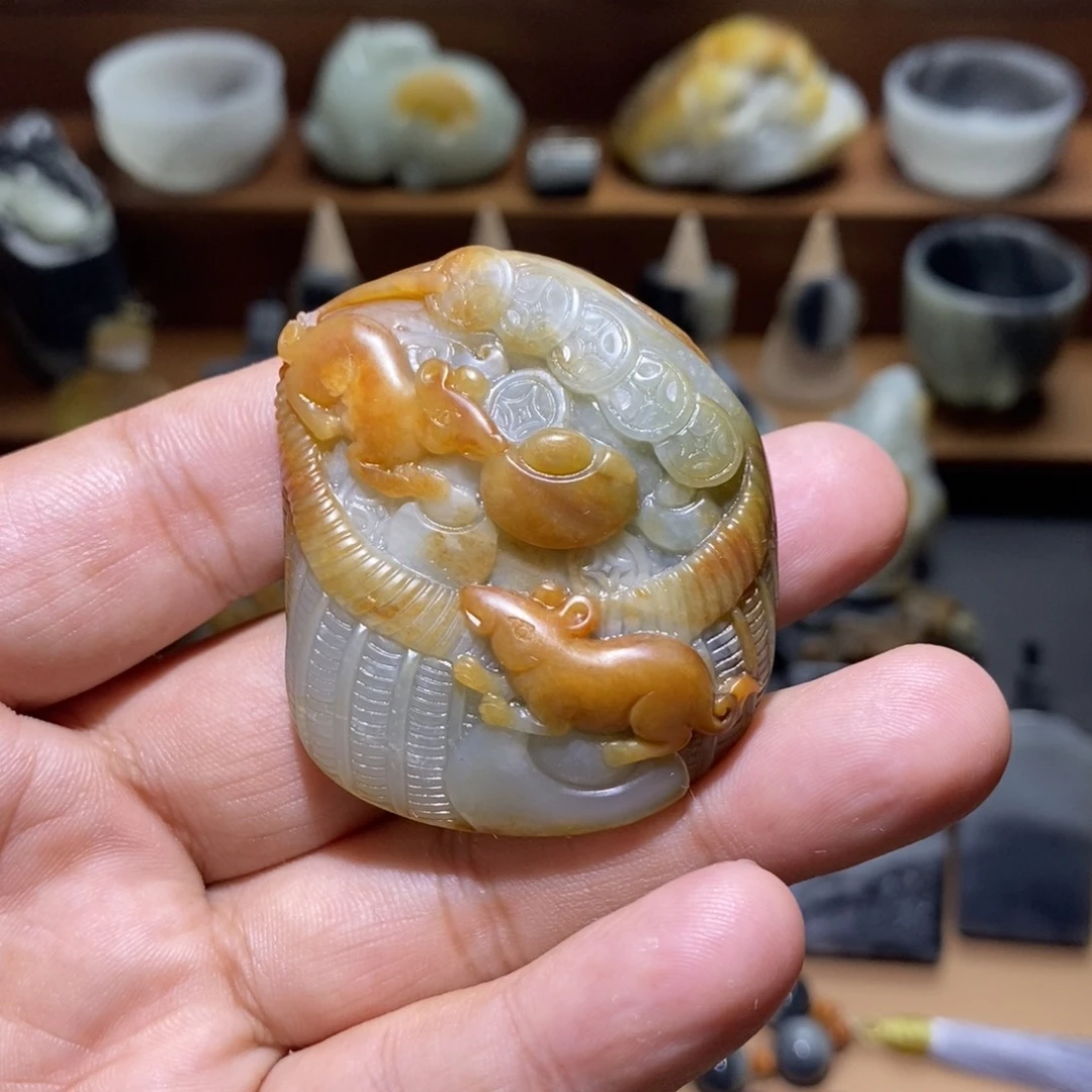 未镶嵌和田玉挂件