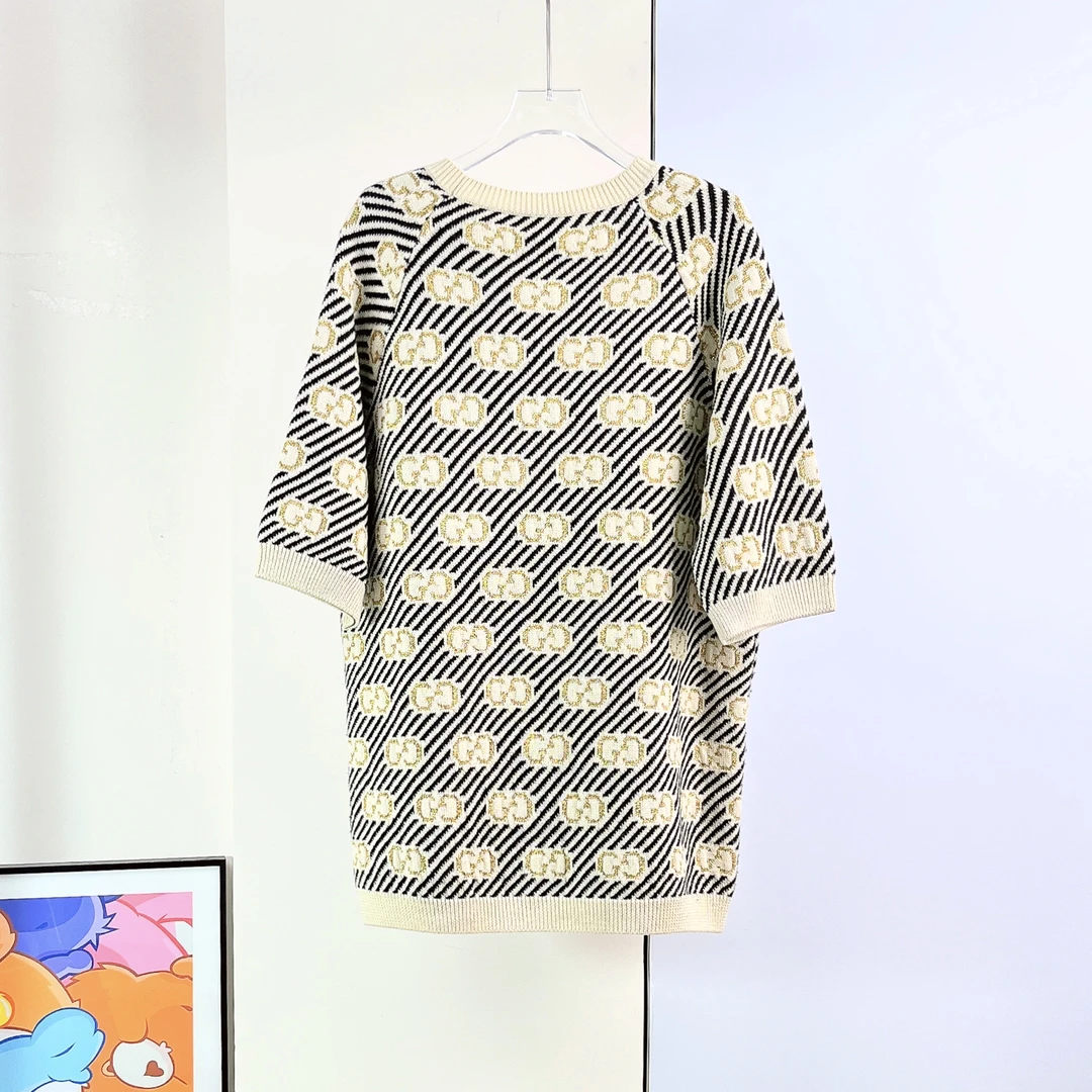 99新 GUCCI/古驰 毛衣/M码/Xsp39786/公价13800