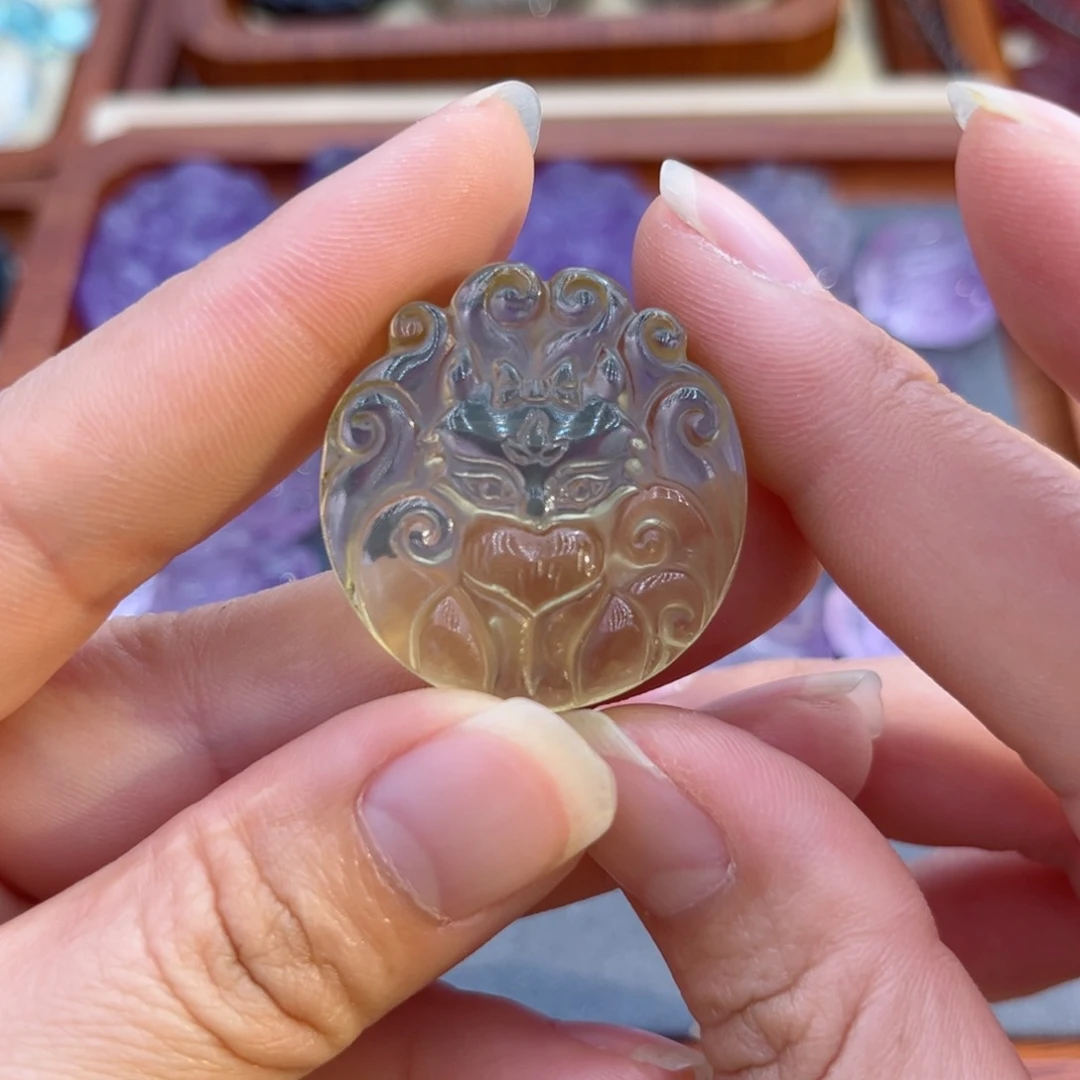 水晶颈饰银S925镶嵌小**?黄水公主九尾25