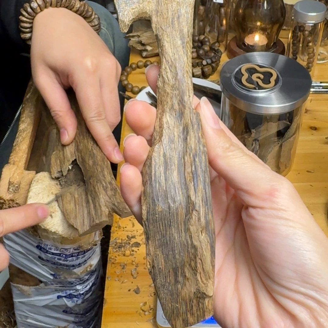 沉香沉香碎屑红棋品种块料23克