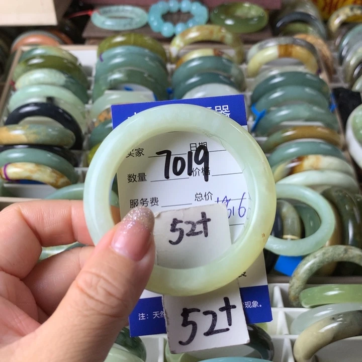 未镶嵌蛇纹石玉手镯7019