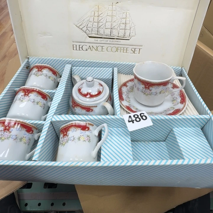 瓷片工艺品摆件瓷器摆件正能量