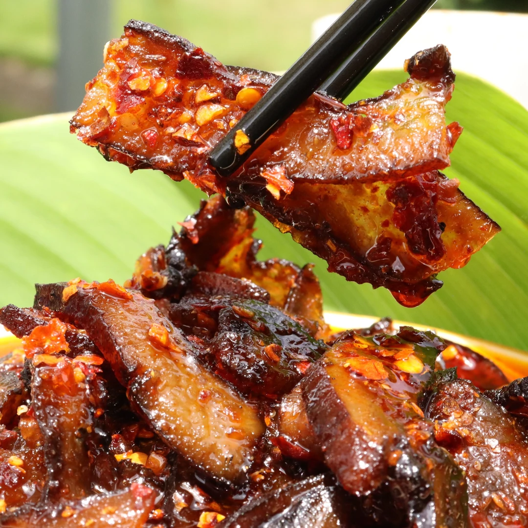 农家香辣腊猪脸肉.猪耳 炒好即食 香辣下饭菜