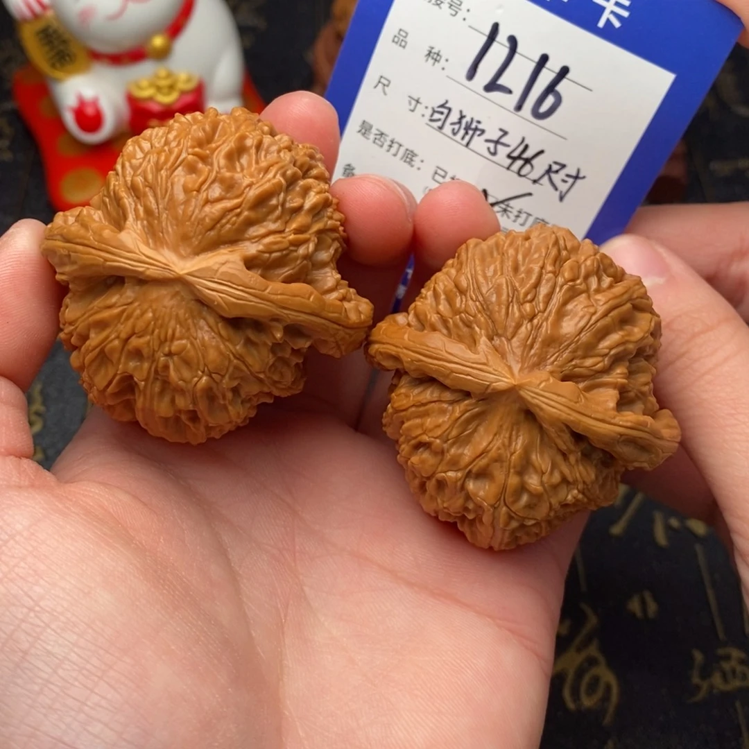 吊坠文玩核桃白狮子