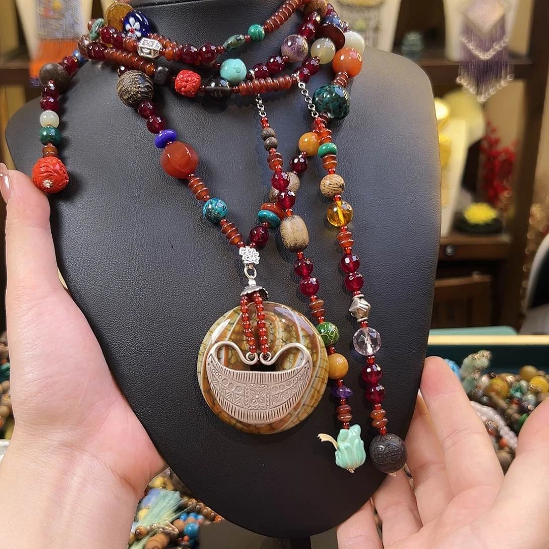 翡翠未镶嵌项链麻****?项链