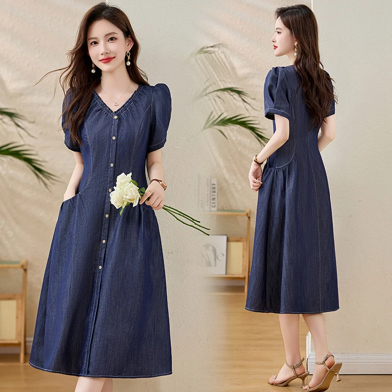 夏季今年流行牛仔连衣裙女2025年新款时尚设计感气质收腰显瘦裙子