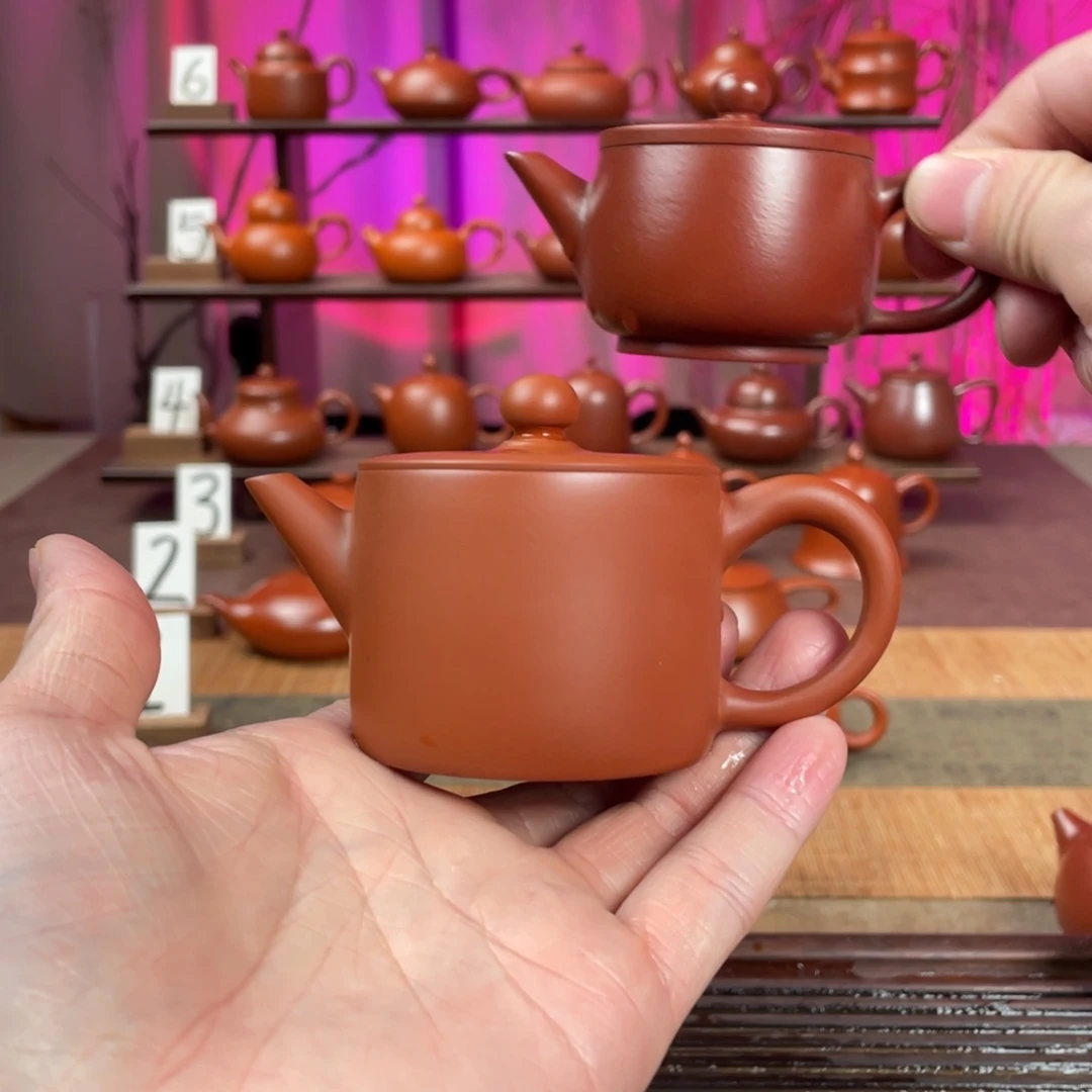 渡***。紫砂茶壶超薄汉瓦80cc