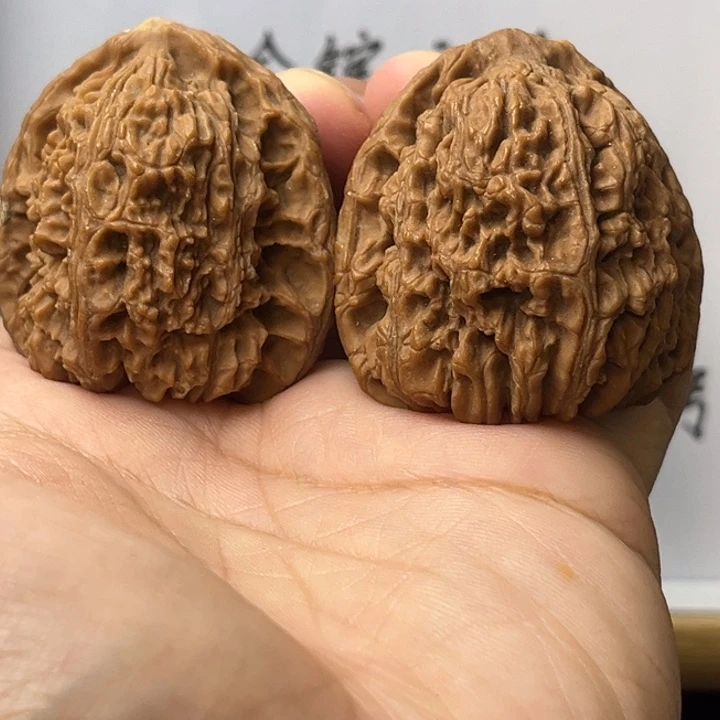 吊坠文玩核桃120号43尺南疆