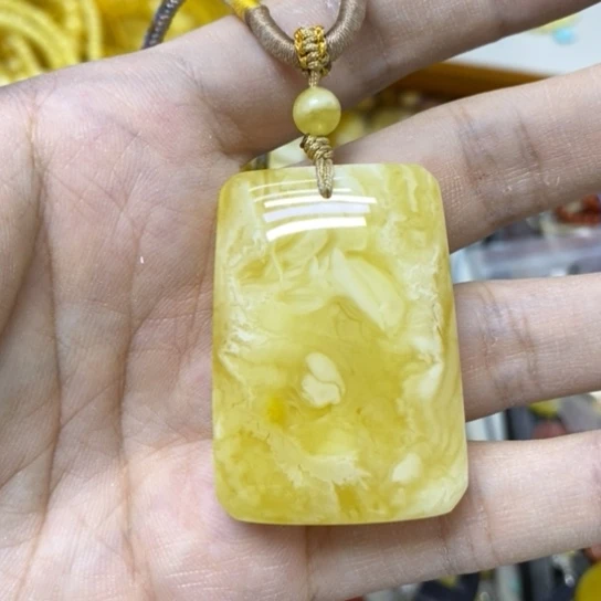 裸石蜜蜡未镶嵌吊坠