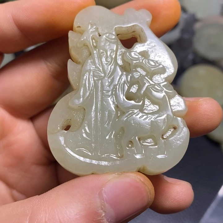 颈饰未镶嵌和田玉