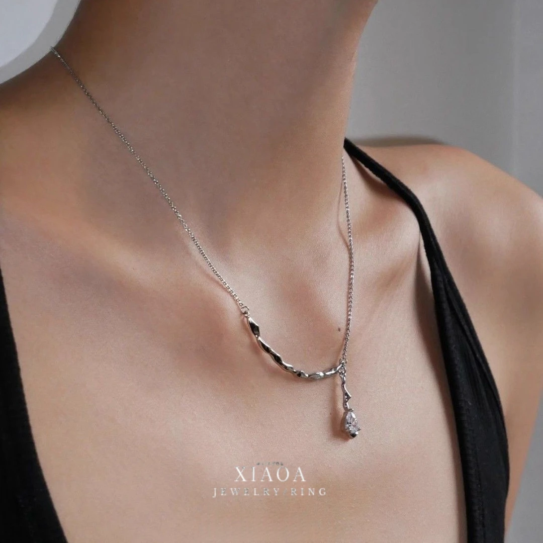 合金项链 小众简约锁骨链锆石吊坠新款爆款简约气质百搭项链女